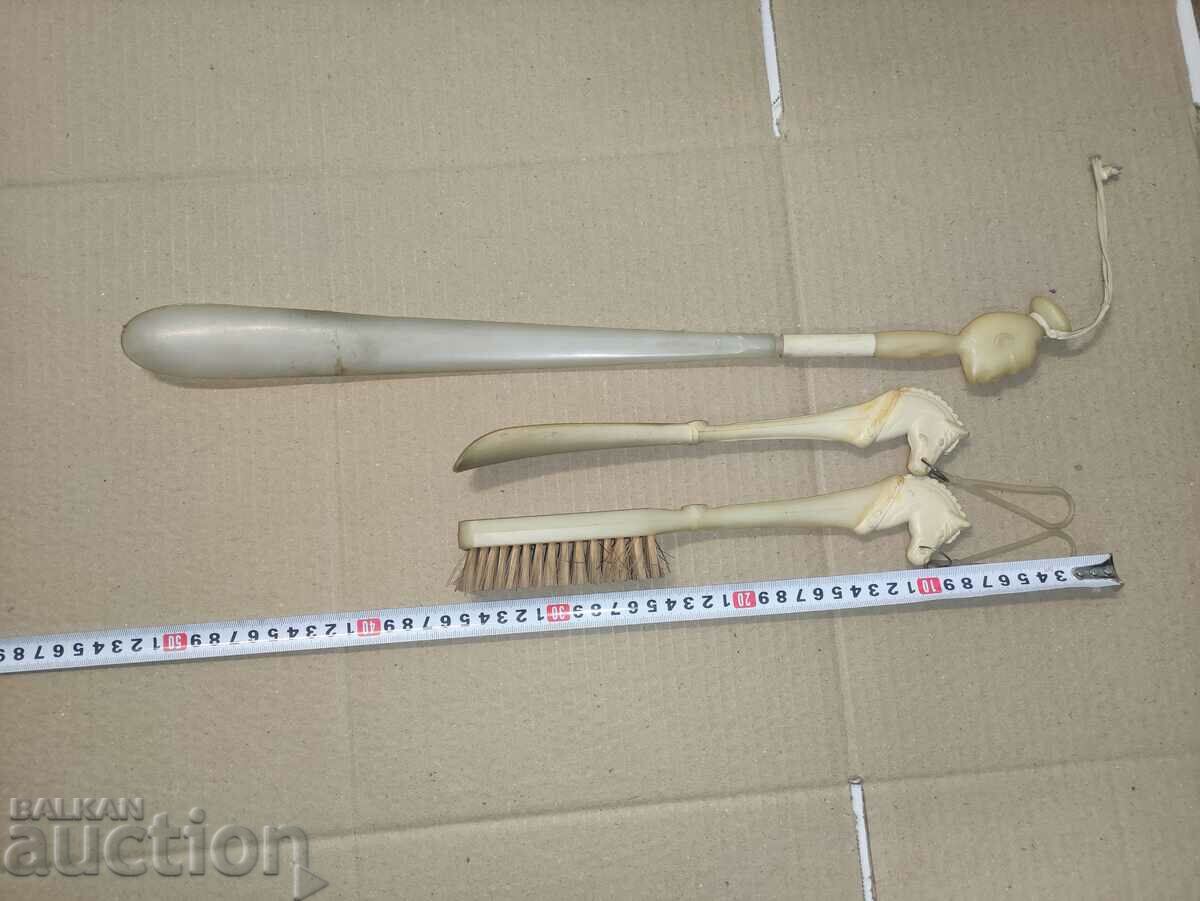 Delivery of Shoes and a brush with figures of a horse, a head