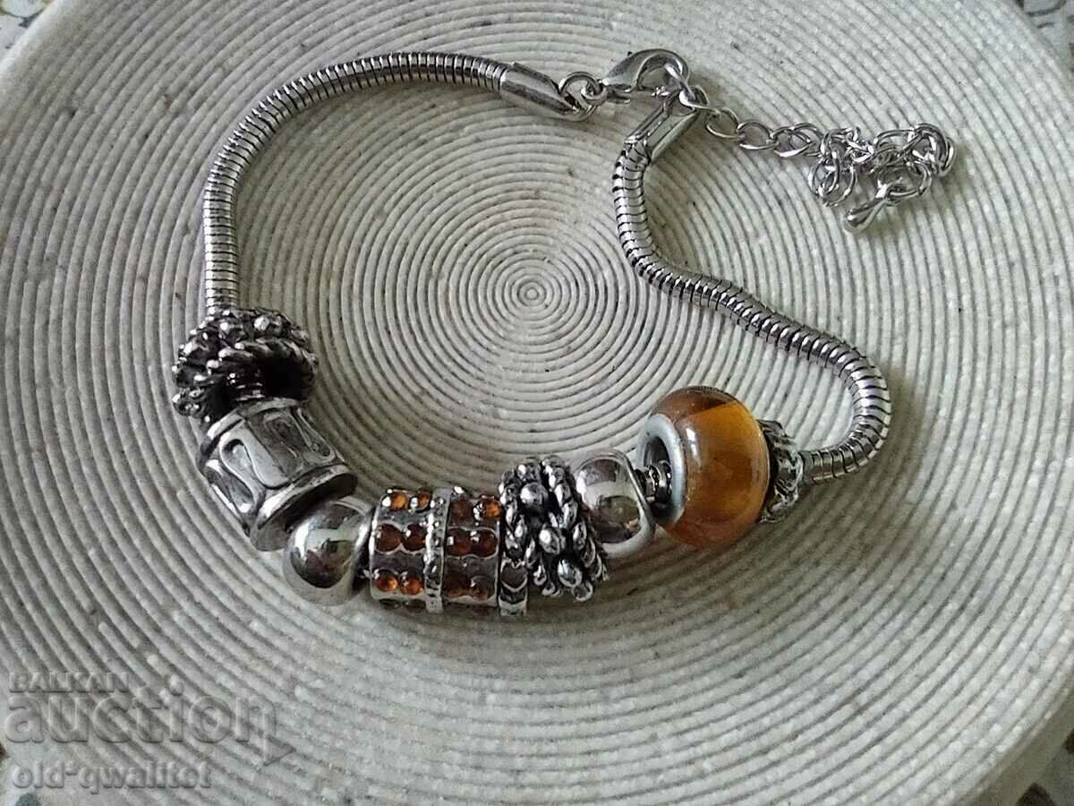 Pandora bracelet with price 29.00 BGN | € 14.83