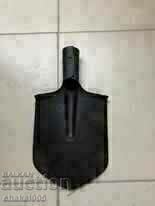 An old soldier's shovel with price 20.00 BGN | € 10.23