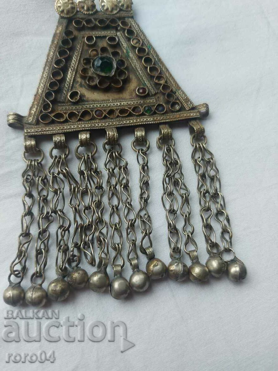 Auction  JEWELRY - FLASH - OLD