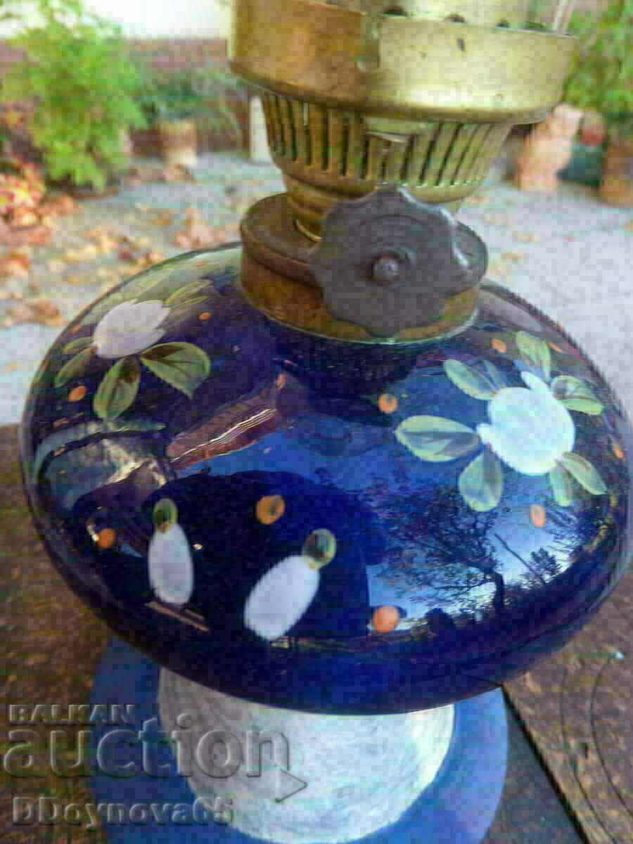 Old painted gas lamp with price 39.00 BGN | € 19.94 Old painted gas lamp with price 39.00 BGN | € 19.94