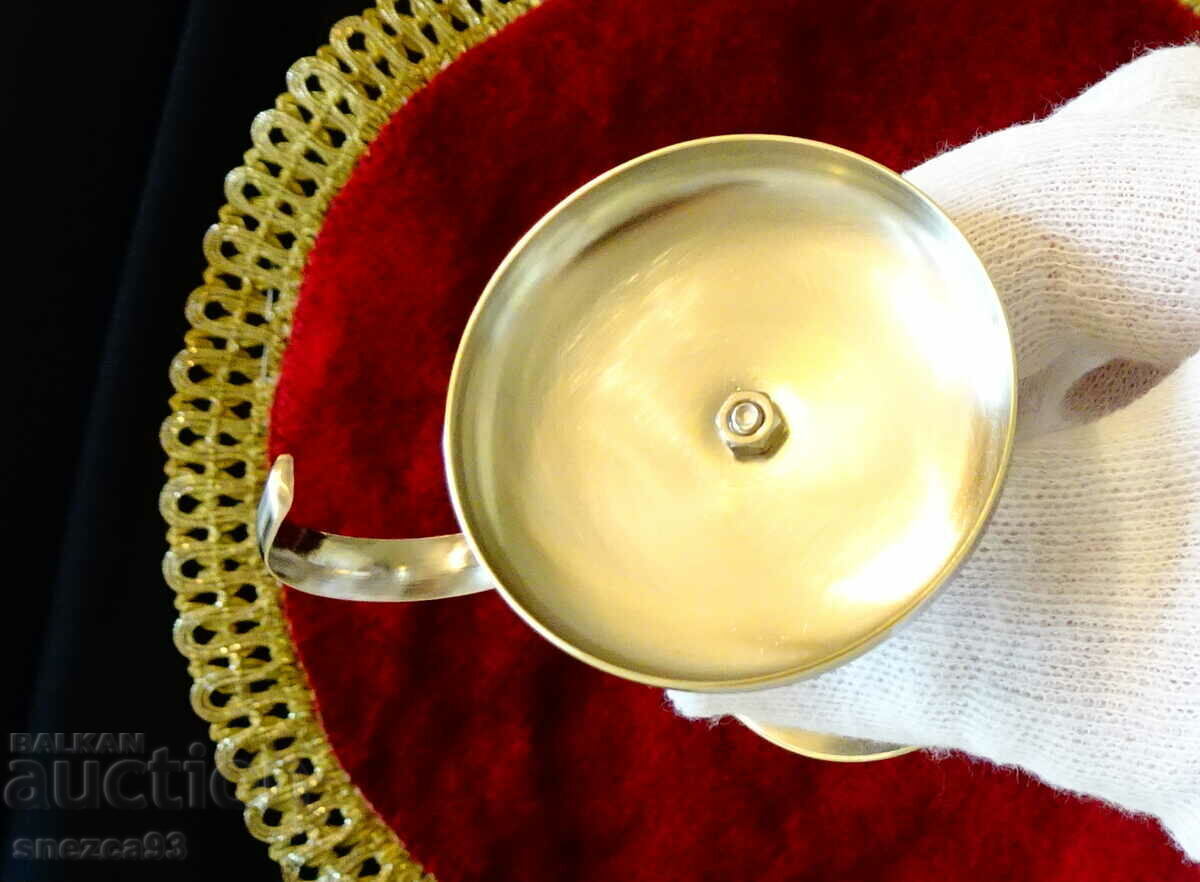 Livrarea Sfeșnic din bronz placat cu argint, mâner.