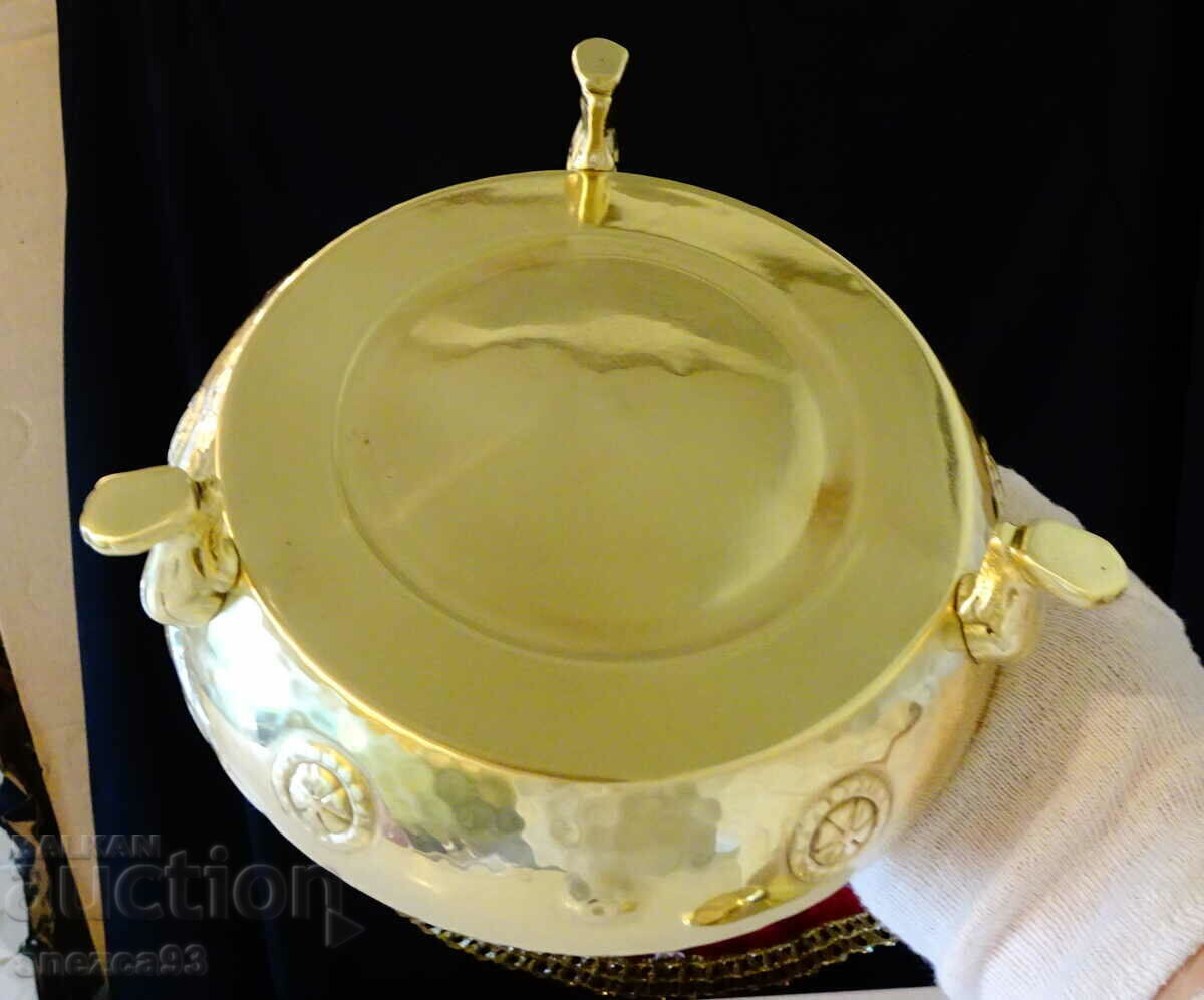 Vas de bronz cu capac și labe de leu, cutie de bijuterii - 6