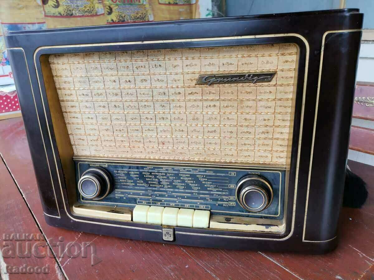 Auction Radio Grundig Auction Radio Grundig
