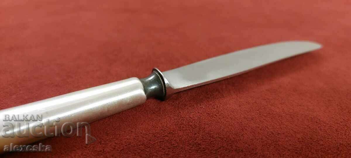 Delivery of Service knife - Germany Delivery of Service knife - Germany