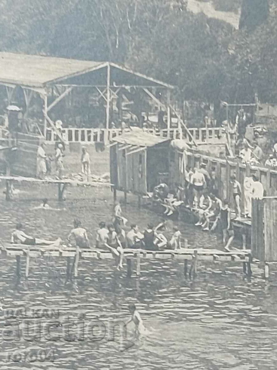 Delivery of CONSTANTINOPLE Delivery of CONSTANTINOPLE