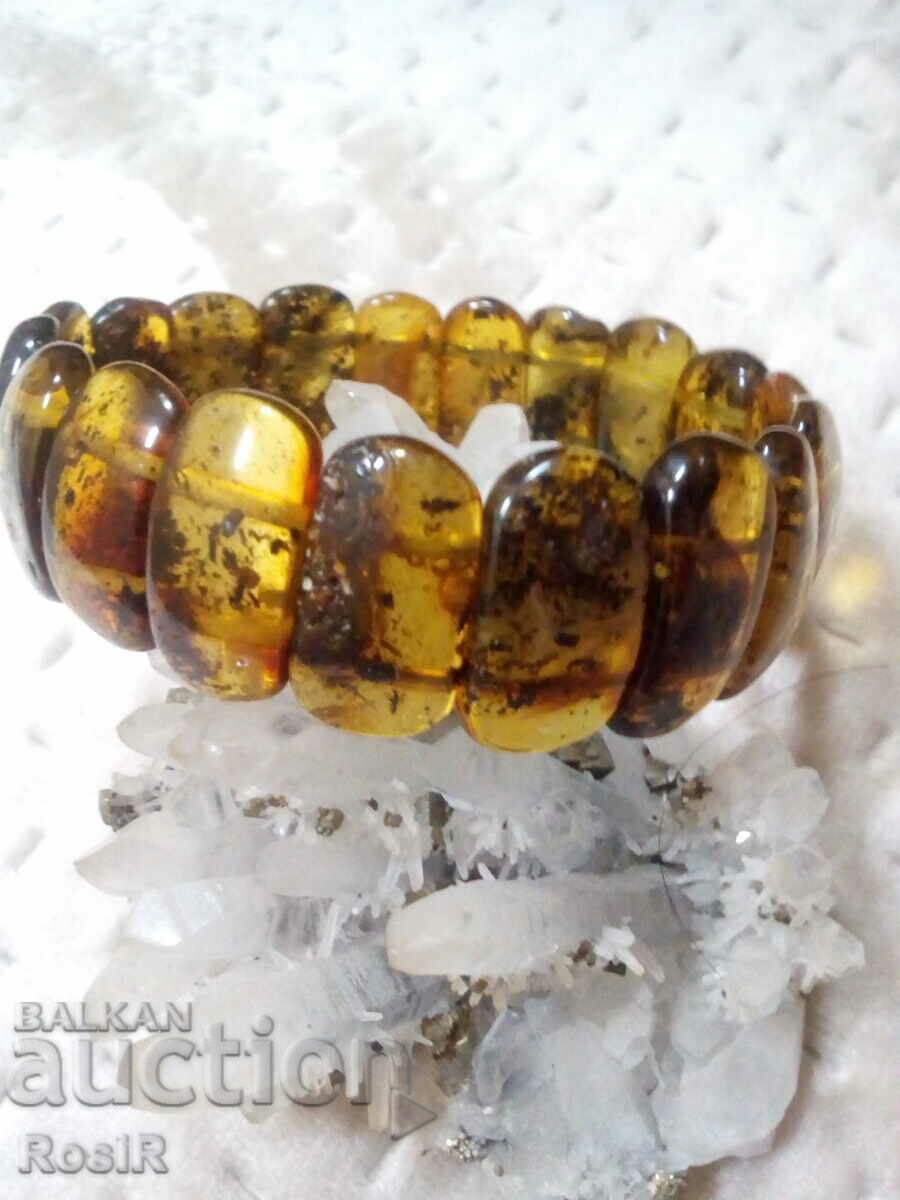 Natural green amber bracelet with price 125.00 BGN | € 63.91
