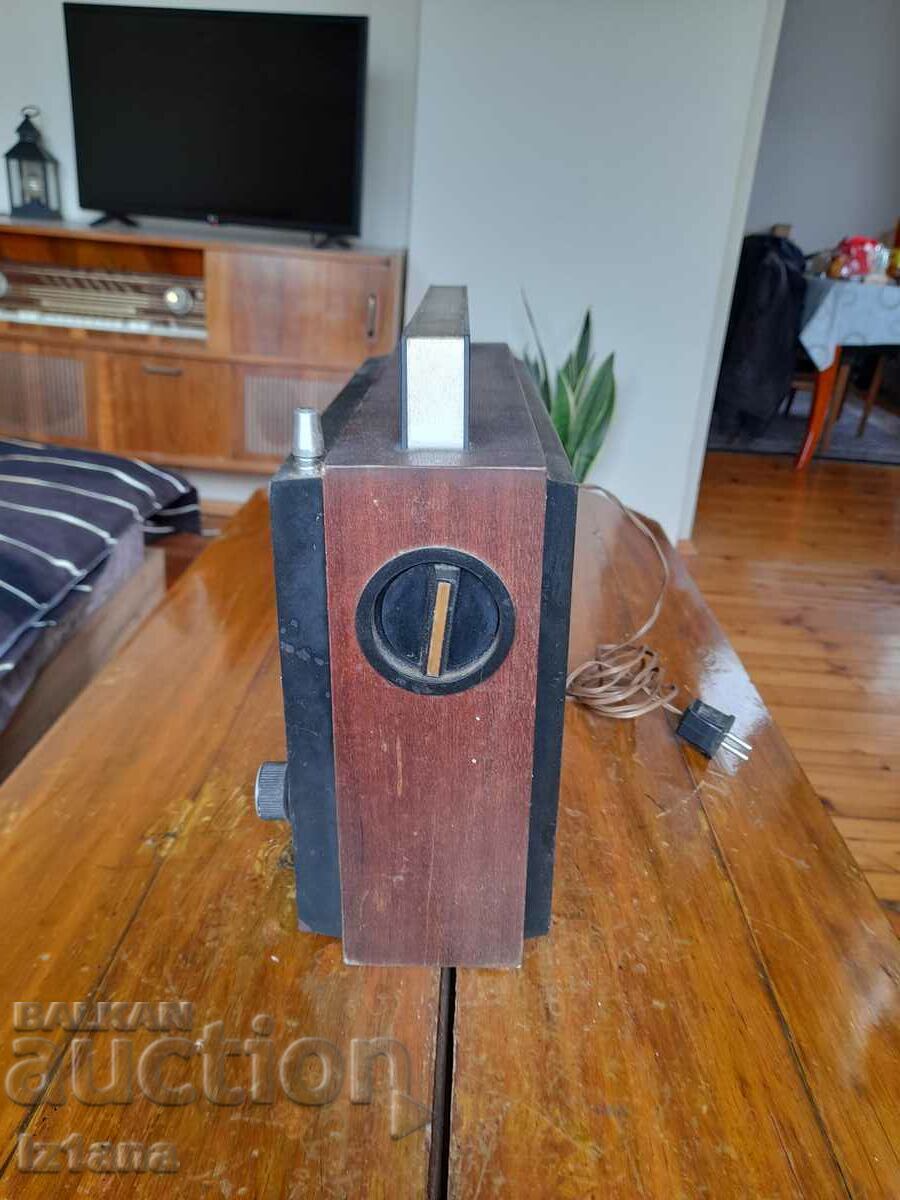 Radio, Selena Radio Receiver, Selena B211 with price 33.00 BGN | € 16.87 Radio, Selena Radio Receiver, Selena B211 with price 33.00 BGN | € 16.87