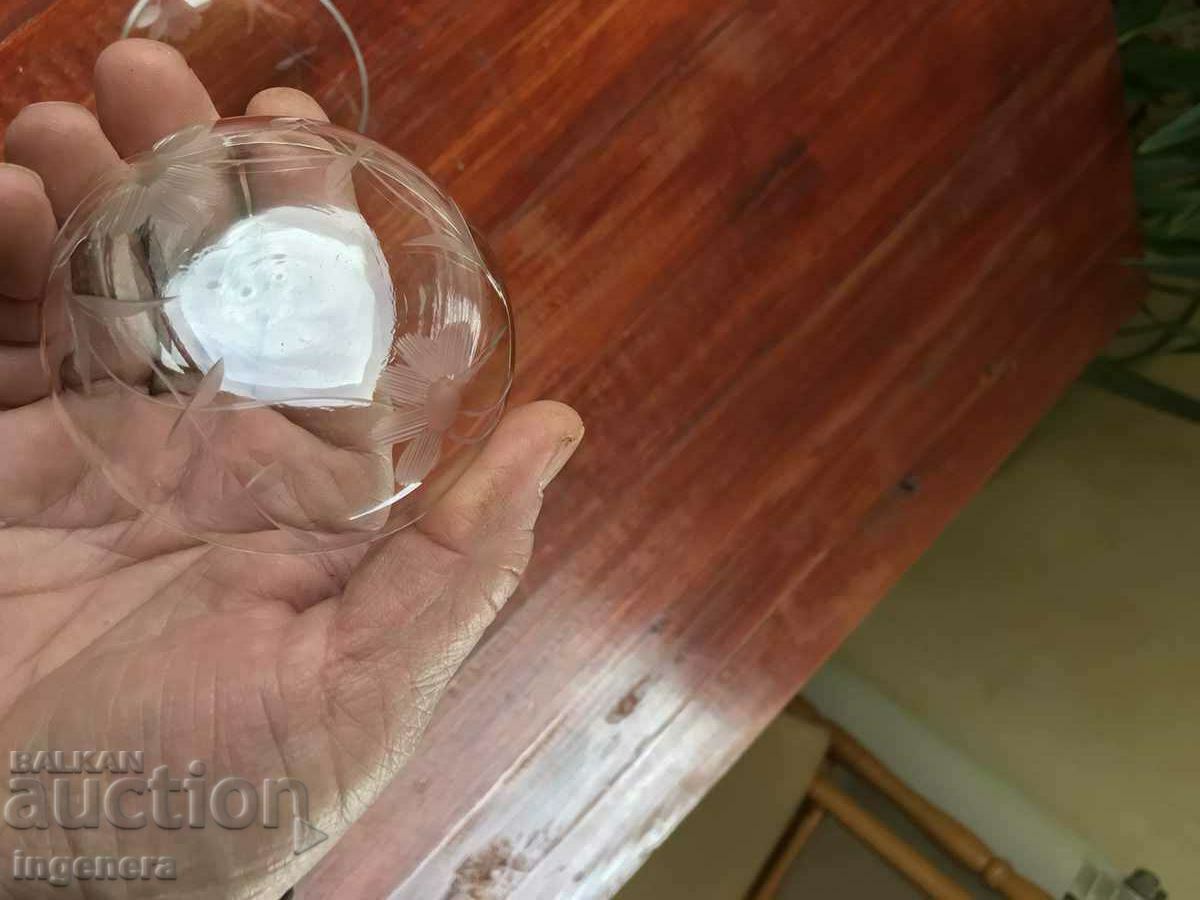 Auction BOWL DISH GLASS ENGRAVED FOR WHITE SWEET-2 PCS Auction BOWL DISH GLASS ENGRAVED FOR WHITE SWEET-2 PCS
