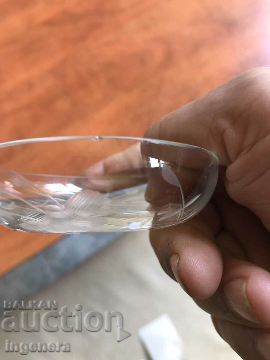 BOWL DISH GLASS ENGRAVED FOR WHITE SWEET-2 PCS - 7 BOWL DISH GLASS ENGRAVED FOR WHITE SWEET-2 PCS - 7