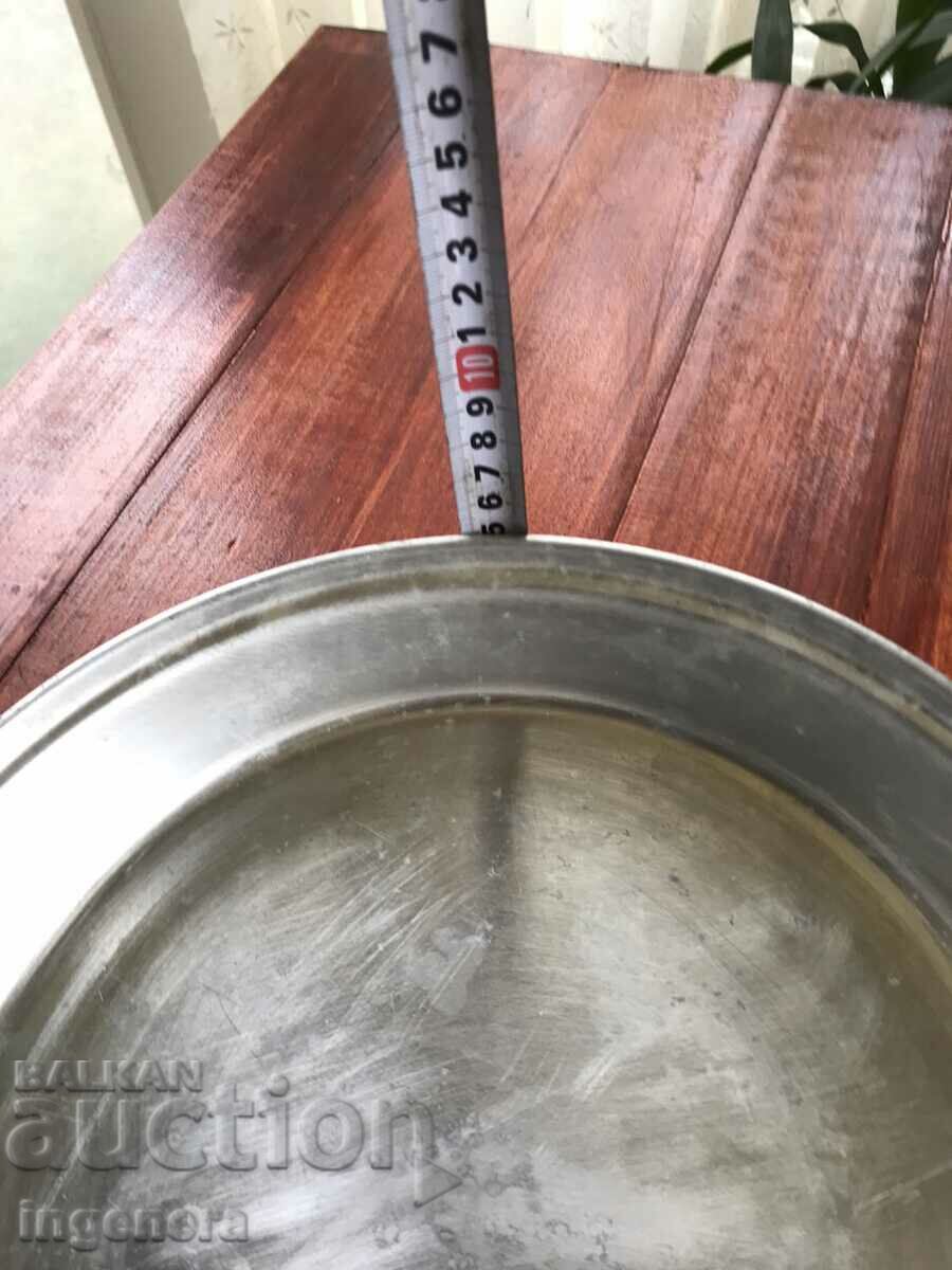 Auction NEW ALUMINUM BAKING PAN Auction NEW ALUMINUM BAKING PAN