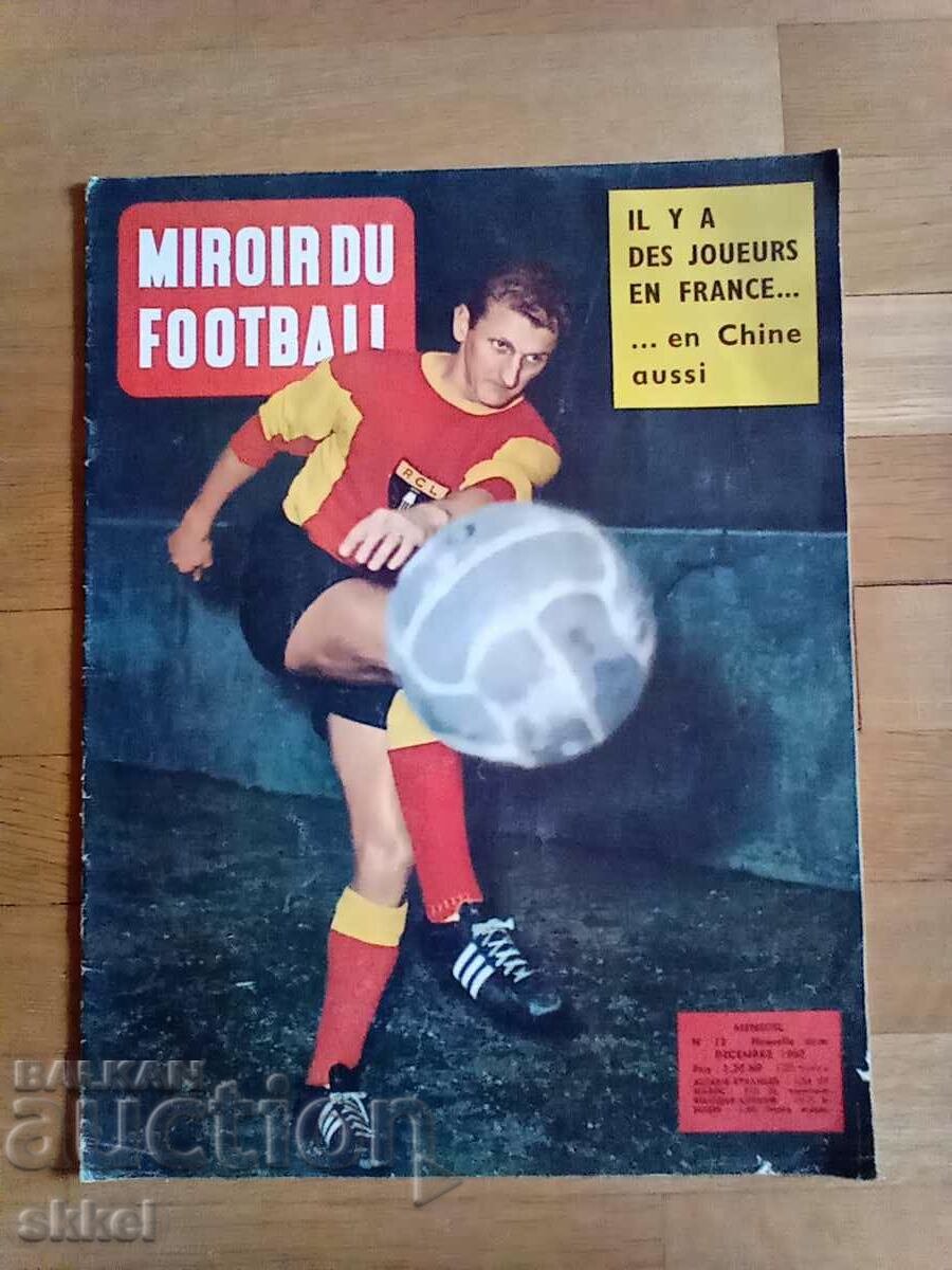 Revista de fotbal Miroir du Football nr.12 decembrie 1960