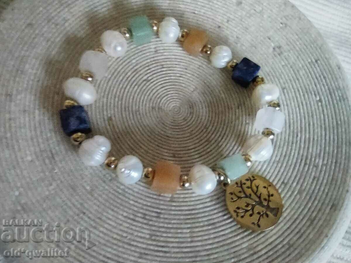Bracelet with natural stones and pearls, Tree of Life with price 97.00 BGN | € 49.60 Bracelet with natural stones and pearls, Tree of Life with price 97.00 BGN | € 49.60