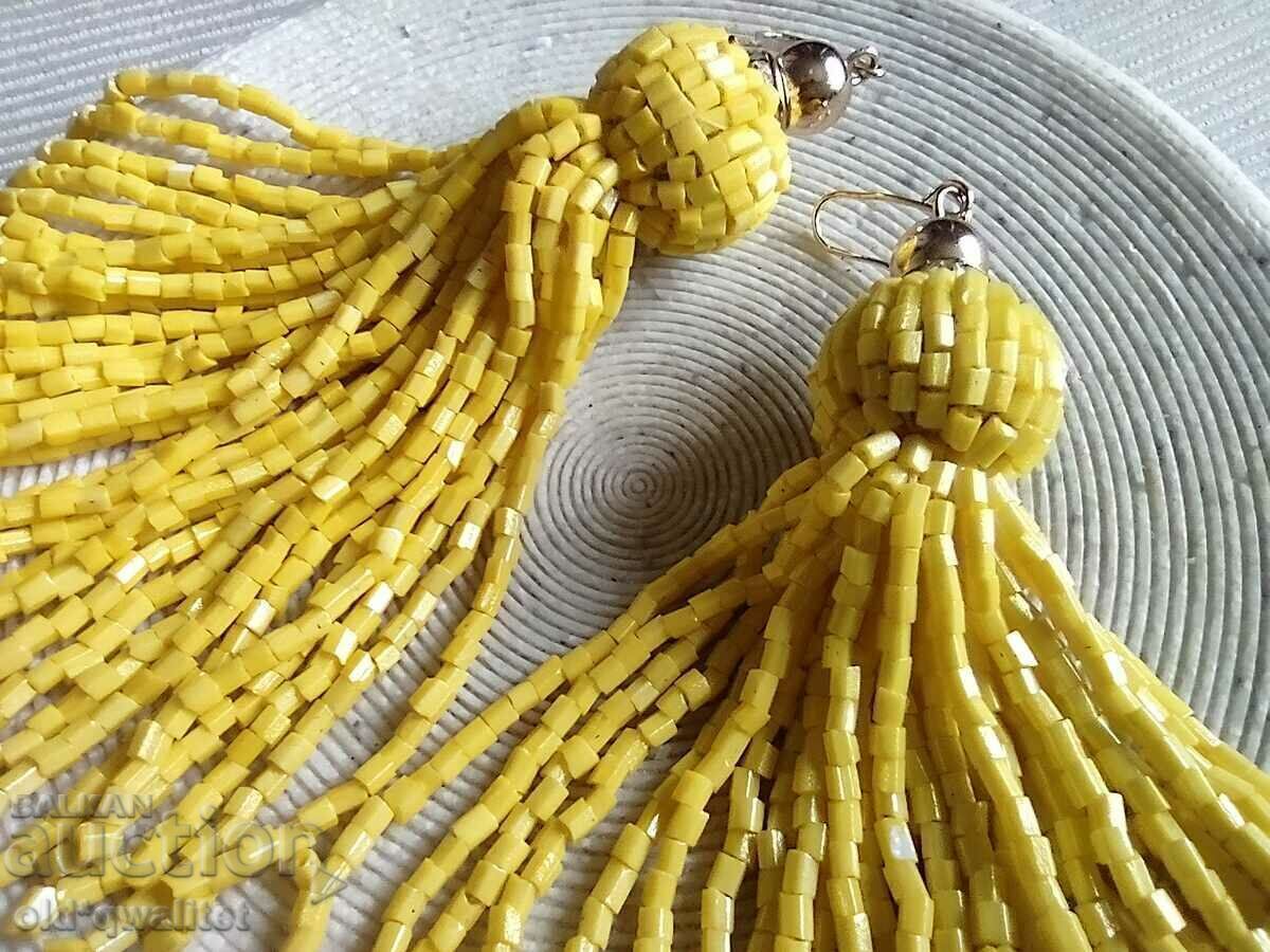 Παράδοση Σκουλαρίκια, κίτρινο γούρι, χειροποίητα, πολύ μακριά Παράδοση Σκουλαρίκια, κίτρινο γούρι, χειροποίητα, πολύ μακριά