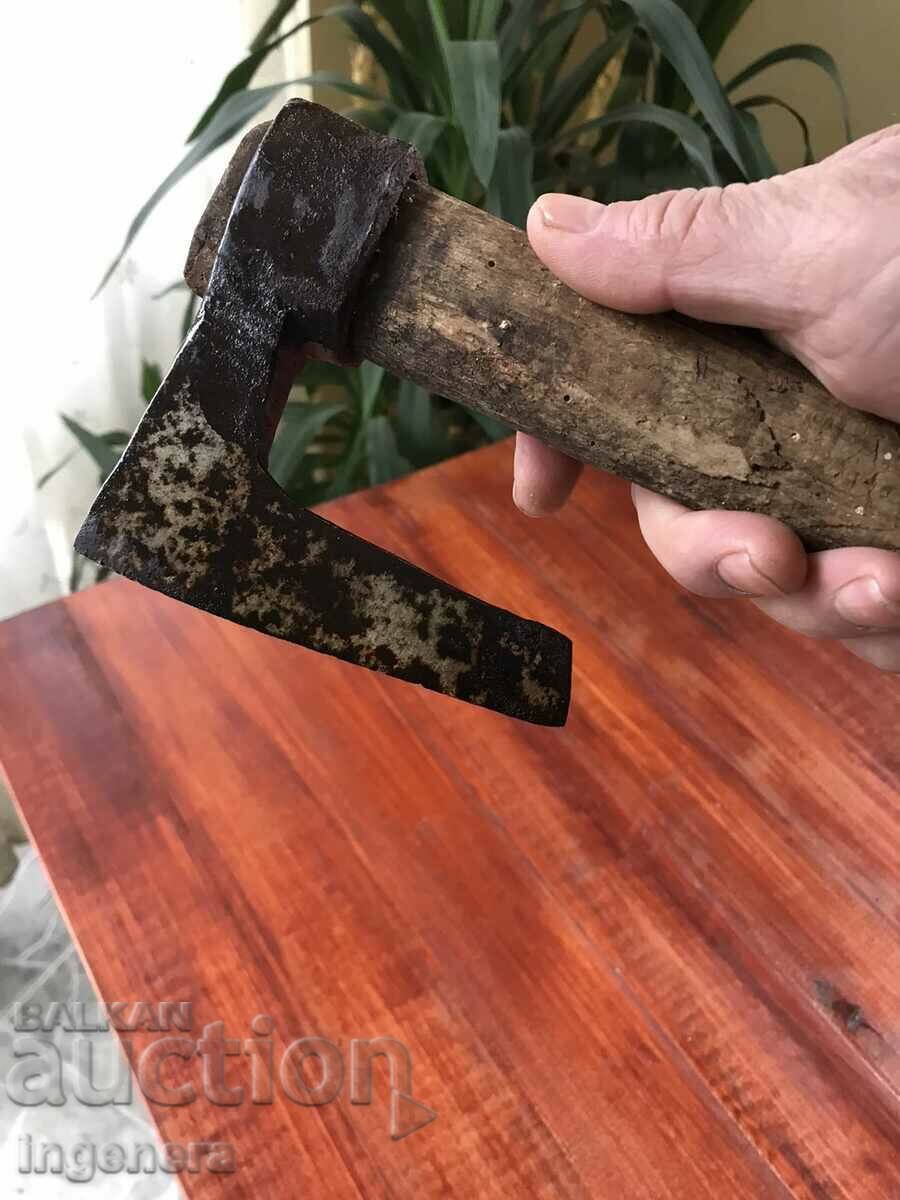 Auction AX HATCHET AX TOOL Auction AX HATCHET AX TOOL