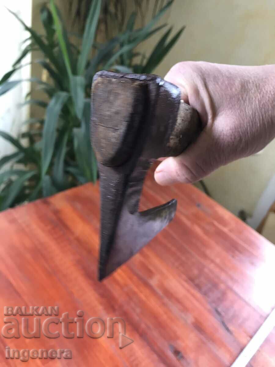 Delivery of AX HATCHET AX TOOL Delivery of AX HATCHET AX TOOL