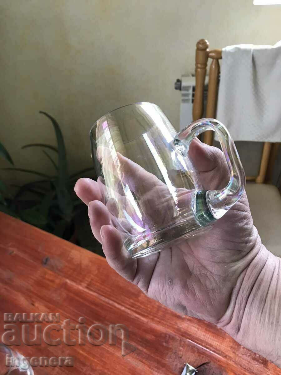 Auction  GLASS MUG GLASS SERVICE