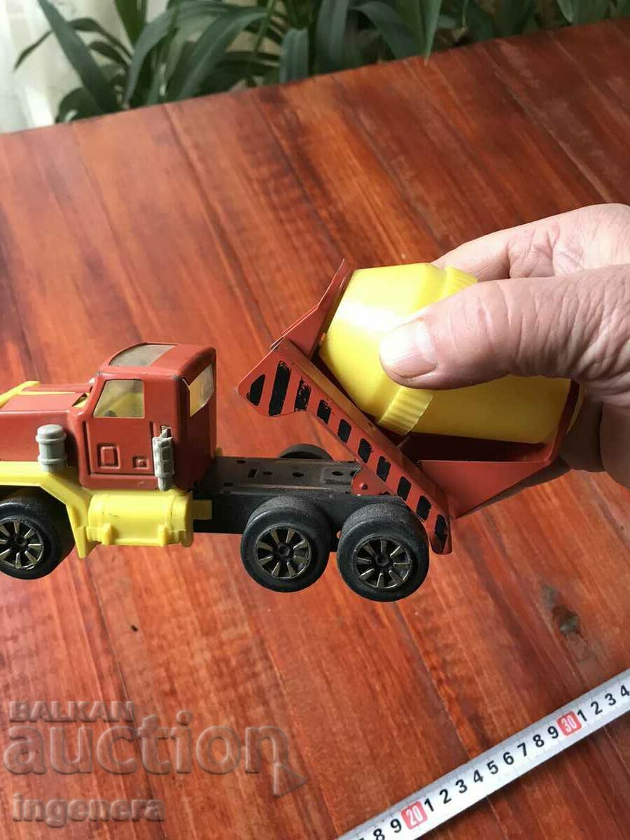 TRUCK TOY TRUCK MODEL TROLLEY-METAL AND PLASTIC - 6