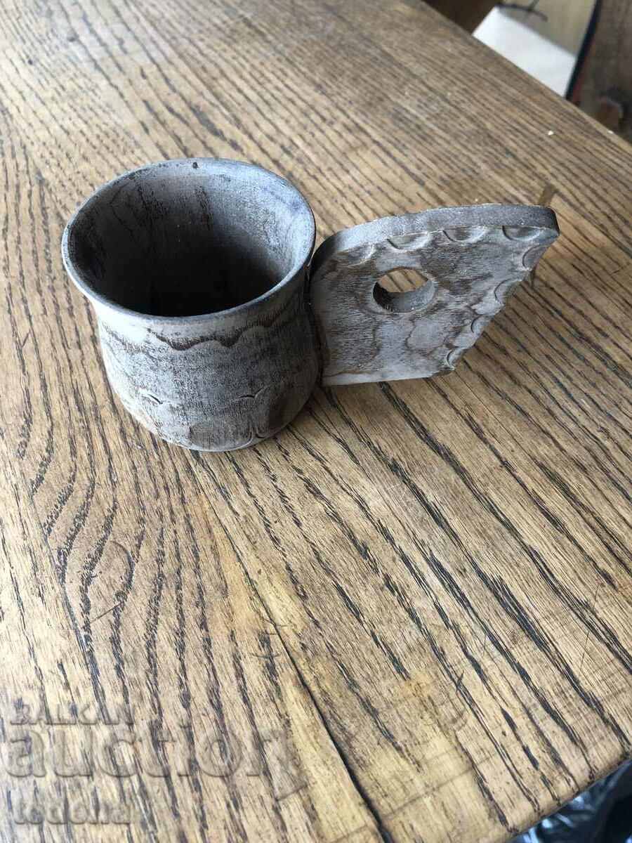 Auction CARVED WOODEN GLASS Auction CARVED WOODEN GLASS