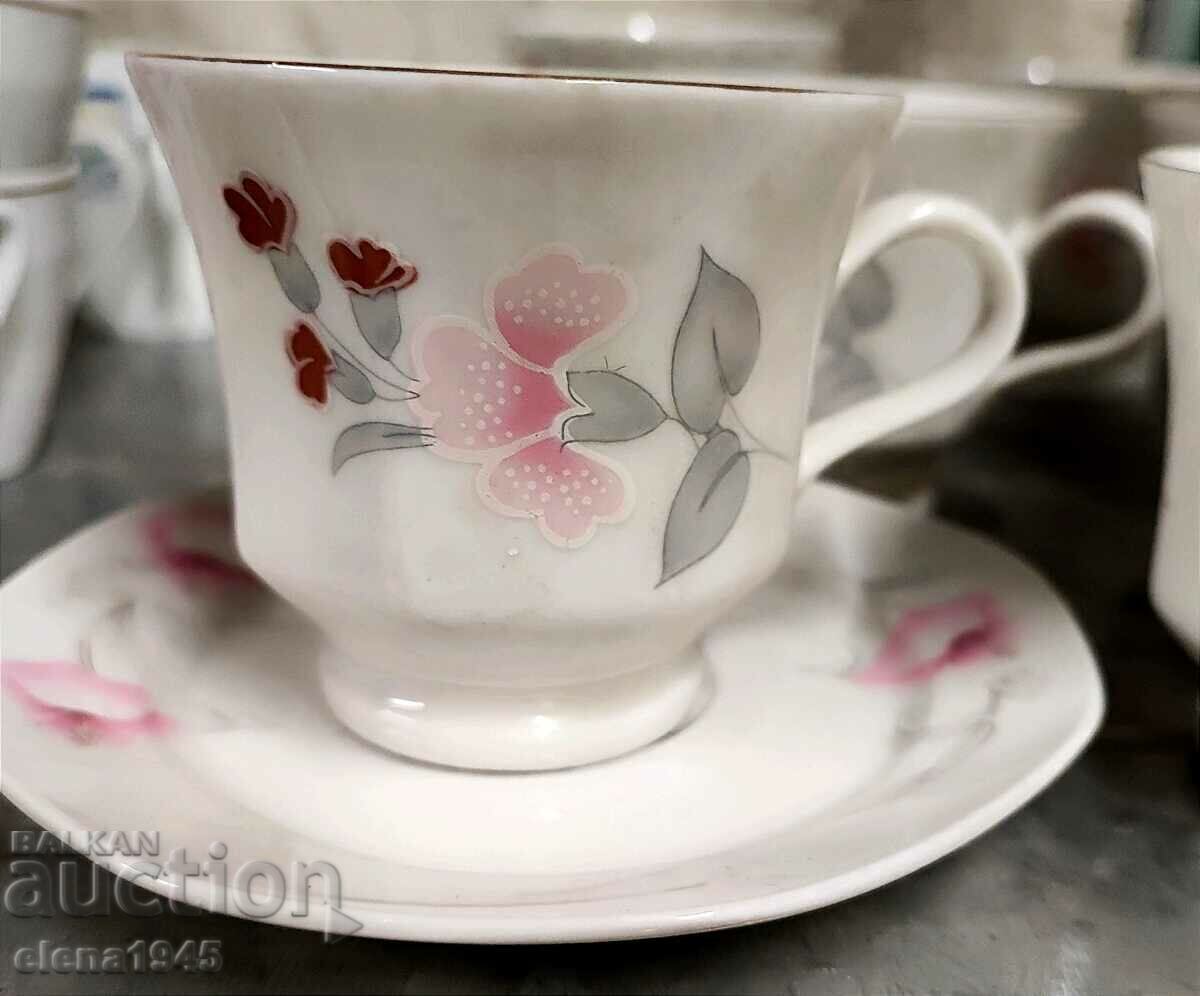 Υπηρεσία καφέ με τιμή 50.00 BGN | € 25.56 Υπηρεσία καφέ με τιμή 50.00 BGN | € 25.56