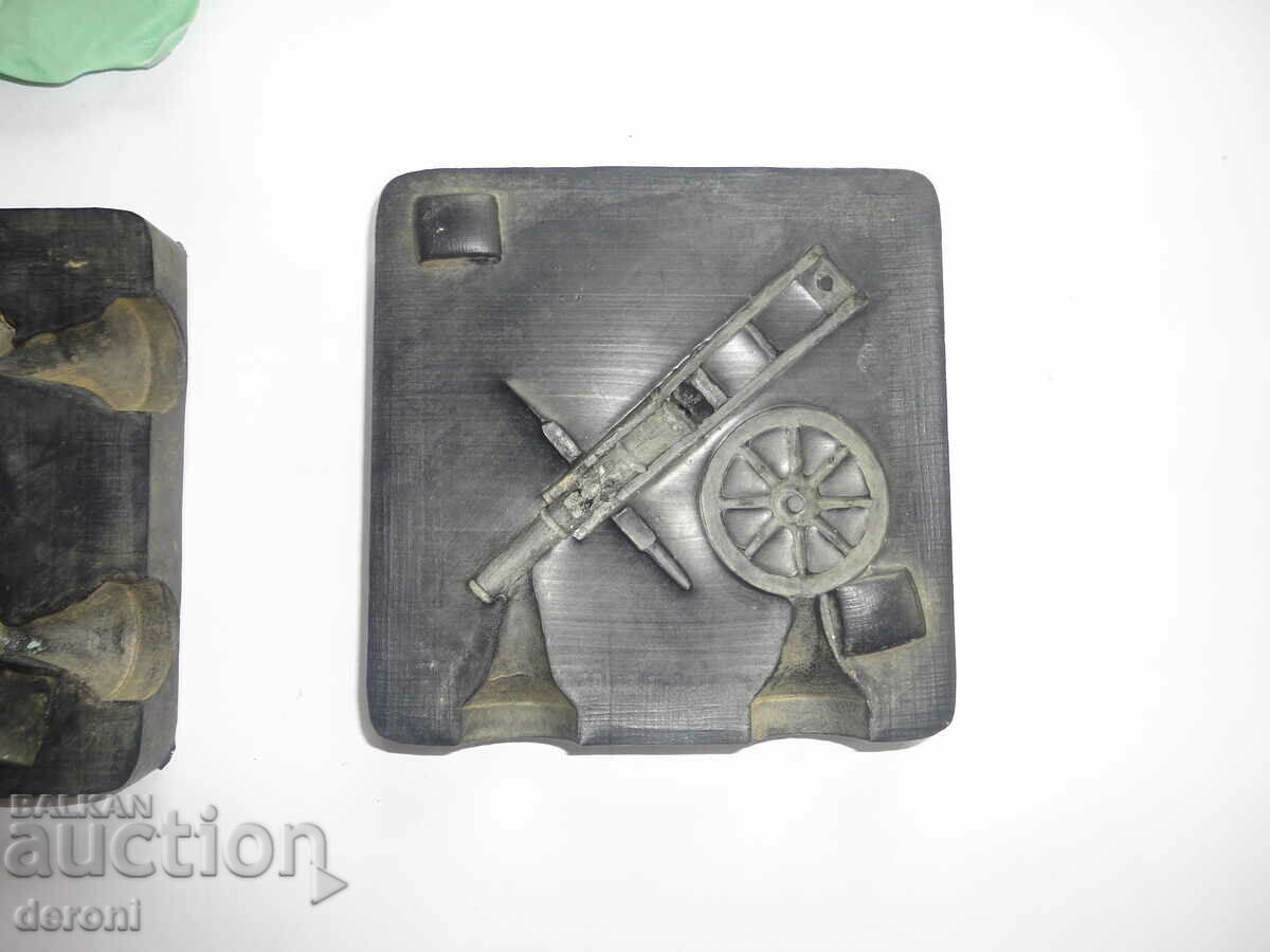 Auction Old German die mold for rubber cannon top Auction Old German die mold for rubber cannon top