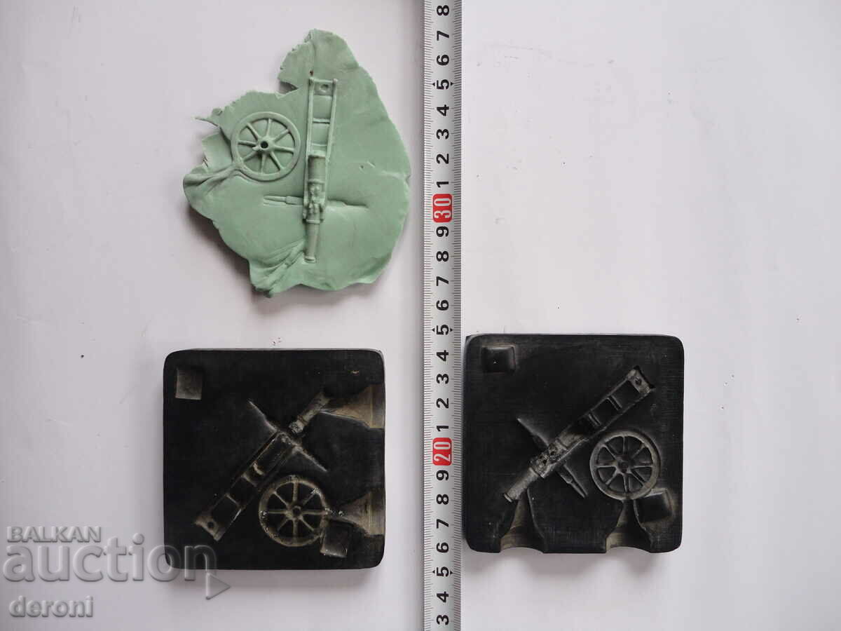 Old German die mold for rubber cannon top
