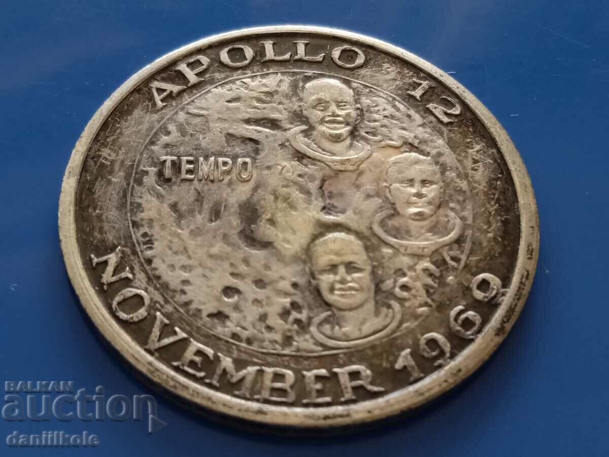 Auction *$*Y*$* APOLLO ADVERTISING PLAQUE TOKEN 12 NOVEMBER 1969 *$*Y*$* Auction *$*Y*$* APOLLO ADVERTISING PLAQUE TOKEN 12 NOVEMBER 1969 *$*Y*$*