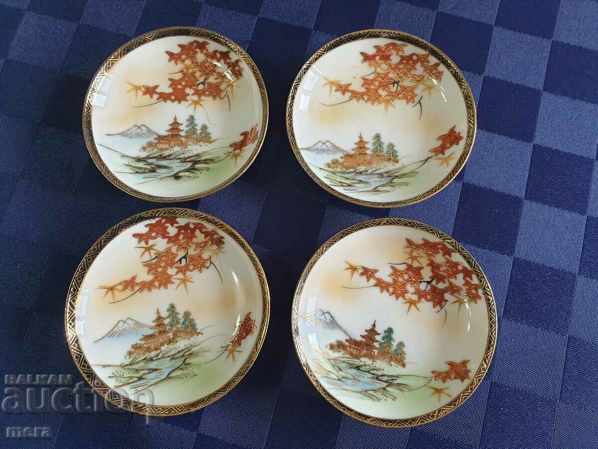 Small Japanese porcelain saucers - 4 pieces