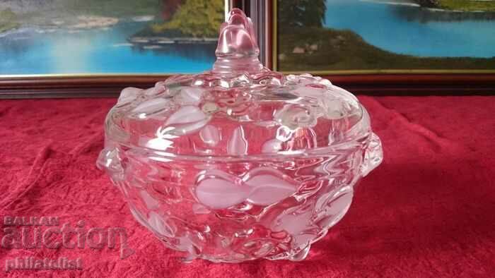 Auction Walther Glas - Candy box with roses - Natascha Auction Walther Glas - Candy box with roses - Natascha