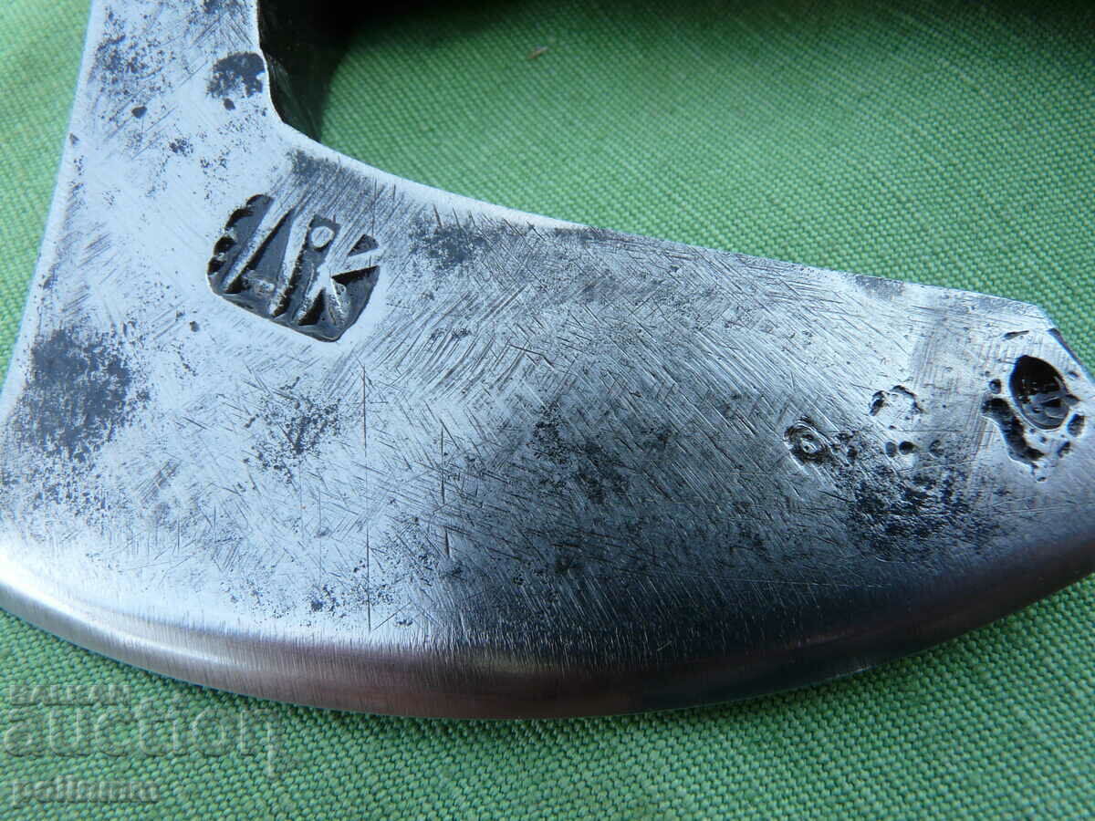 Auction Old Bulgarian tourist hatchet - 269 Auction Old Bulgarian tourist hatchet - 269