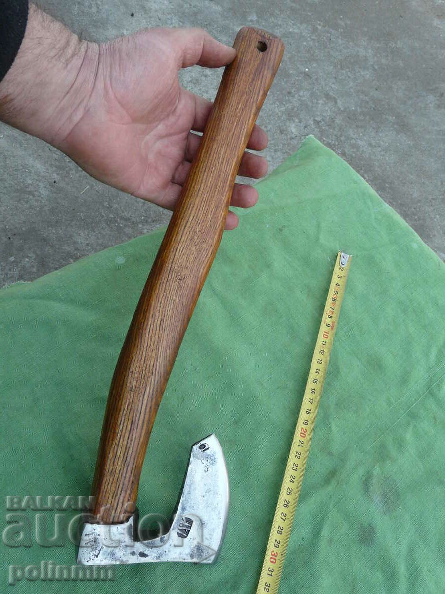 Old Bulgarian tourist hatchet - 269 - 6 Old Bulgarian tourist hatchet - 269 - 6