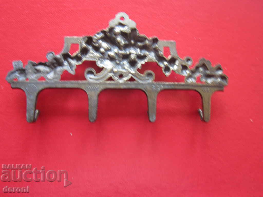 Delivery of Unique openwork bronze hanger VCR Italy