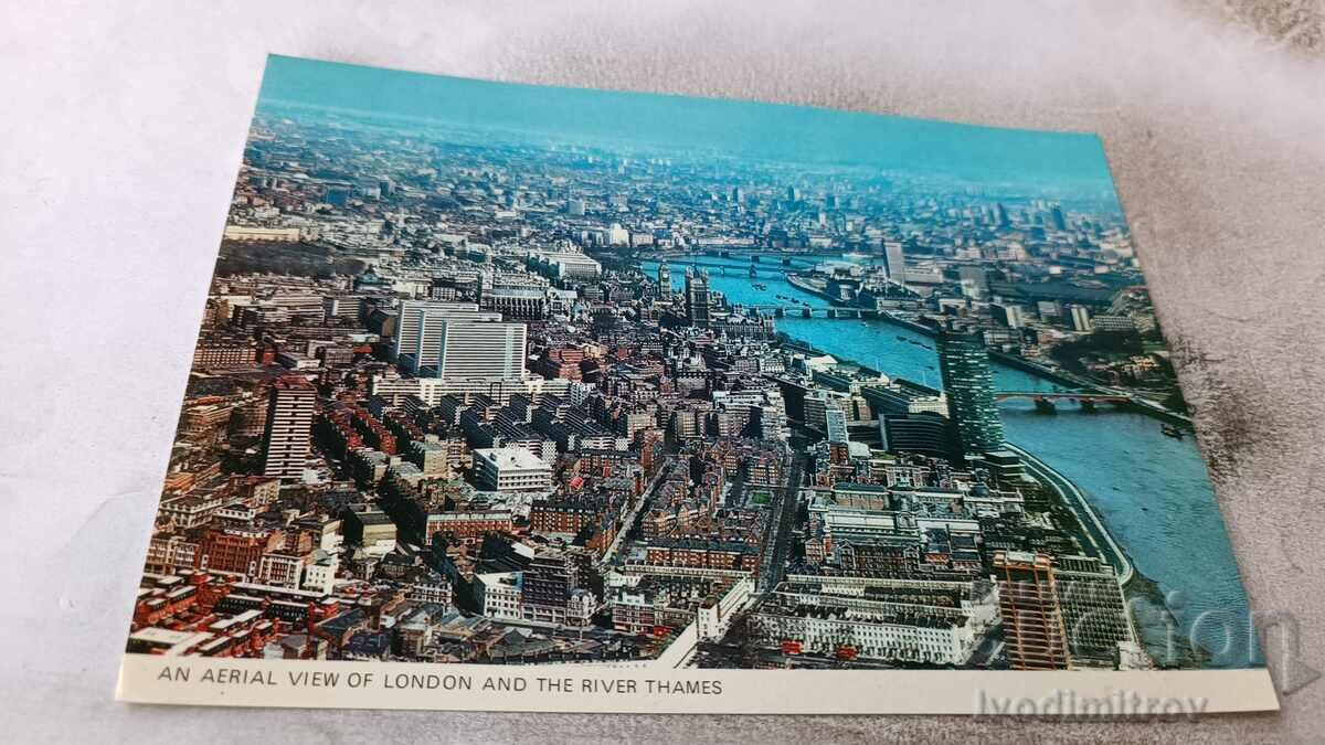 П К London An Aerial View and The River Thames 1981