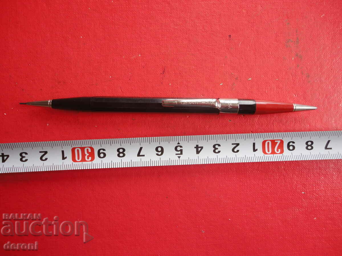Two-tone American mechanical pencil