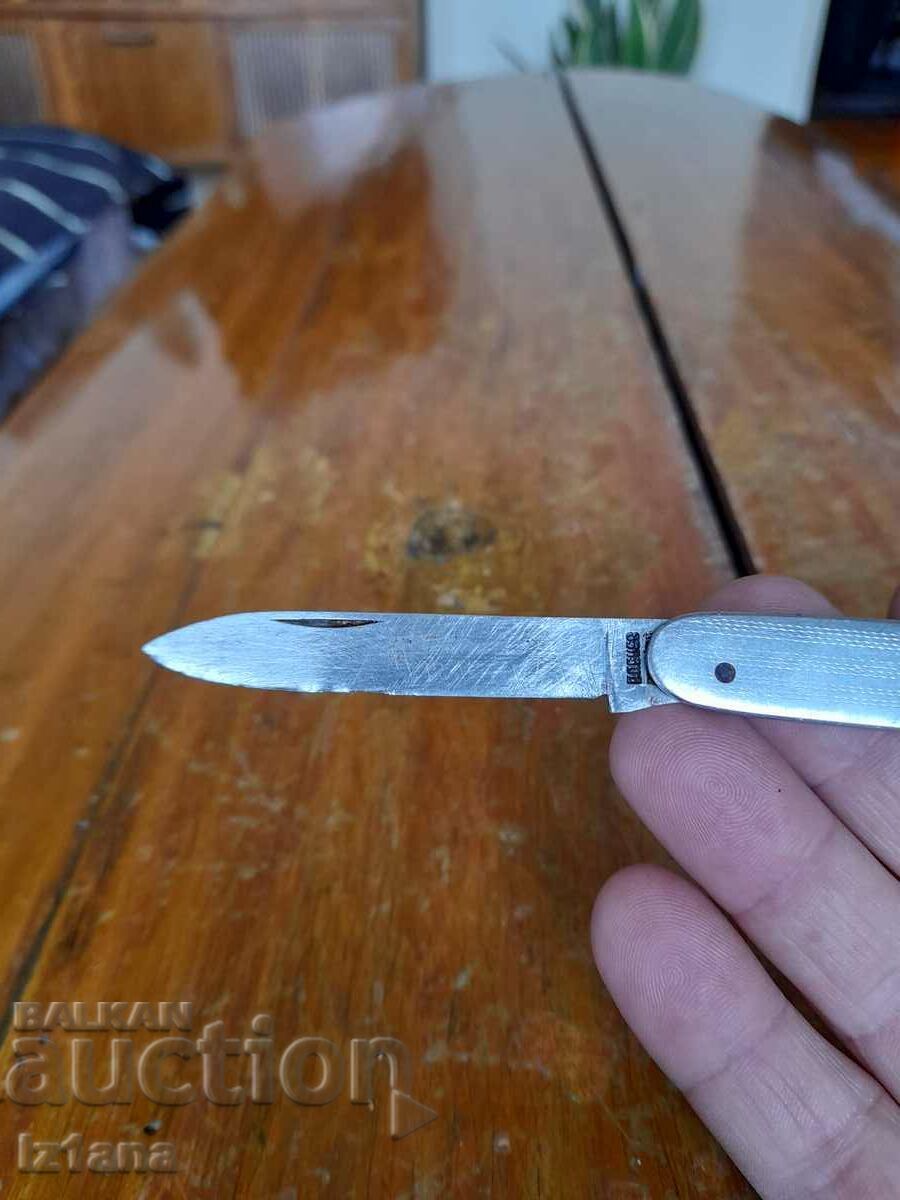 Delivery of Old pocket knife, blade, blade