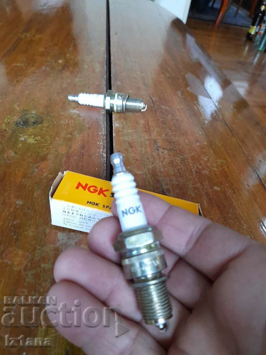 Car spark plug, NGK spark plugs - 6 Car spark plug, NGK spark plugs - 6