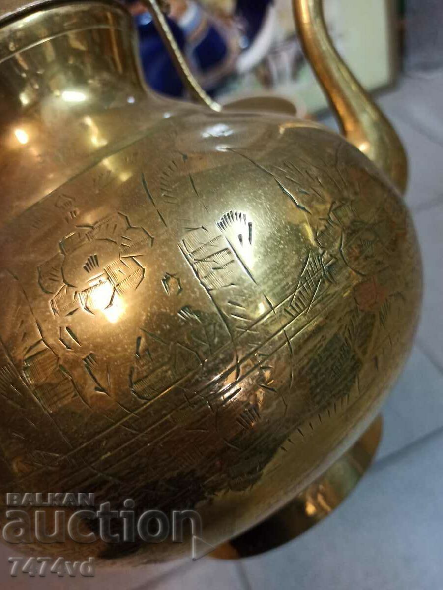 Delivery of MASSIVE BRONZE KETTLE HANDMADE Delivery of MASSIVE BRONZE KETTLE HANDMADE