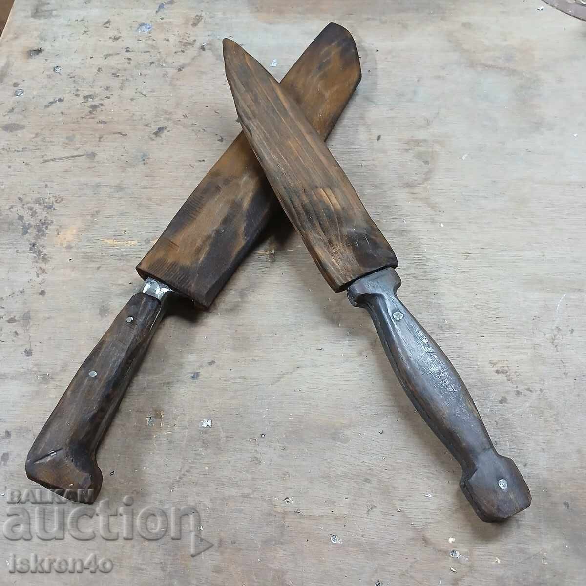 Delivery of Kama and Shepherd's Knife / Karakulak
