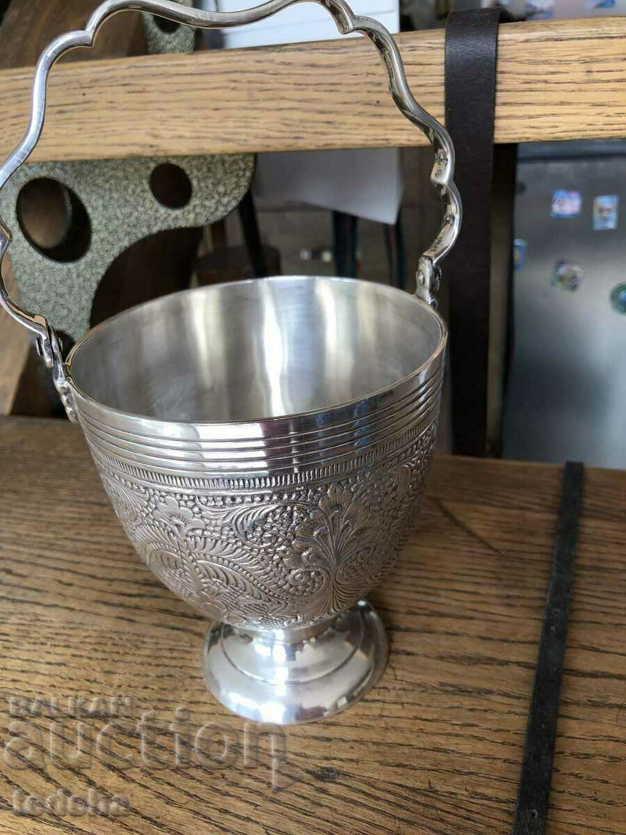 ANTIQUE 18TH CENTURY SILVER DISH - PERFECT with price 2400.00 BGN | € 1227.10 ANTIQUE 18TH CENTURY SILVER DISH - PERFECT with price 2400.00 BGN | € 1227.10