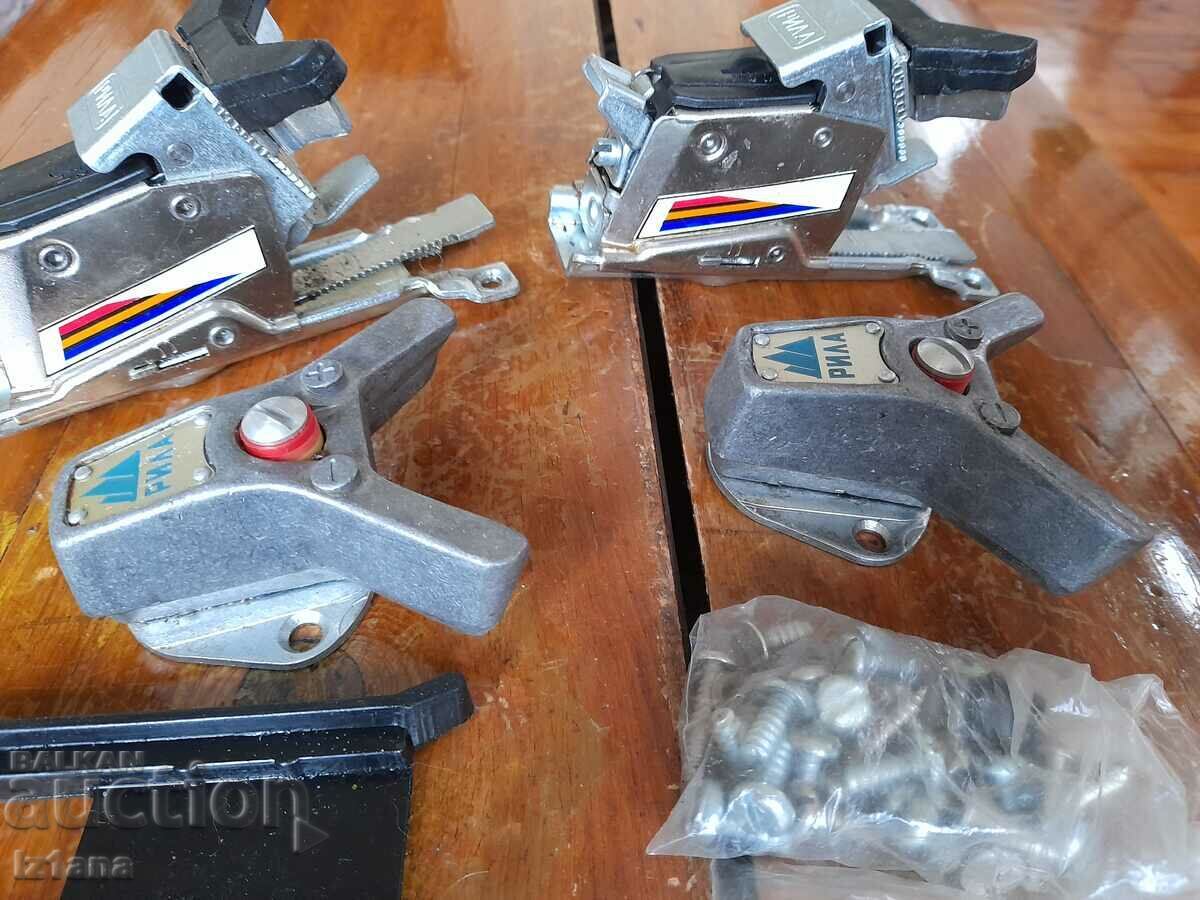 Auction  Old ski machines Rila
