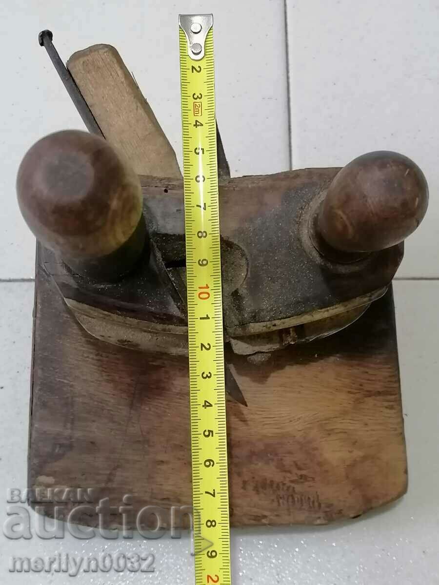 Antique carpentry planer cooper's tool primitive - 5 Antique carpentry planer cooper's tool primitive - 5
