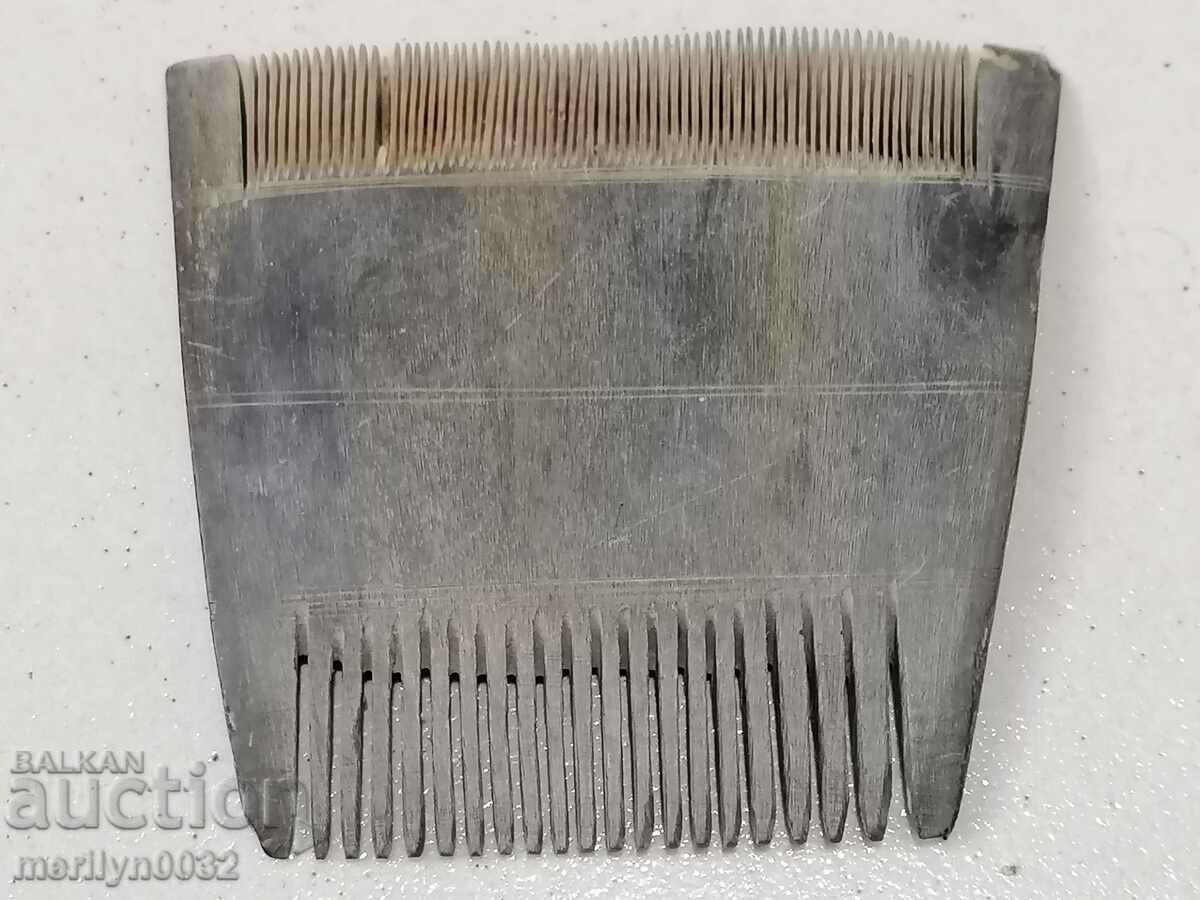 Delivery of 160 year old buffalo horn comb for human hair mustache Delivery of 160 year old buffalo horn comb for human hair mustache