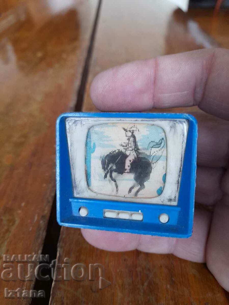 Delivery of Old Souvenir Television Delivery of Old Souvenir Television