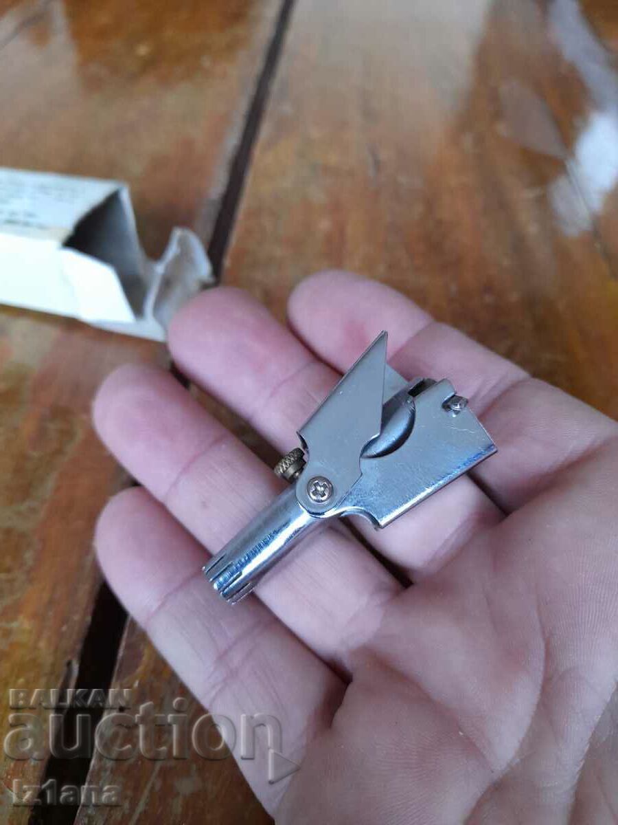 CHING ARNG old nose clipper - 5 CHING ARNG old nose clipper - 5