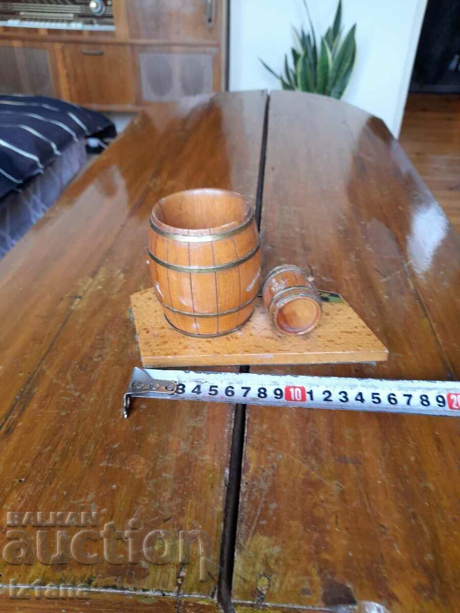 Delivery of Old wooden decoration, souvenir Delivery of Old wooden decoration, souvenir