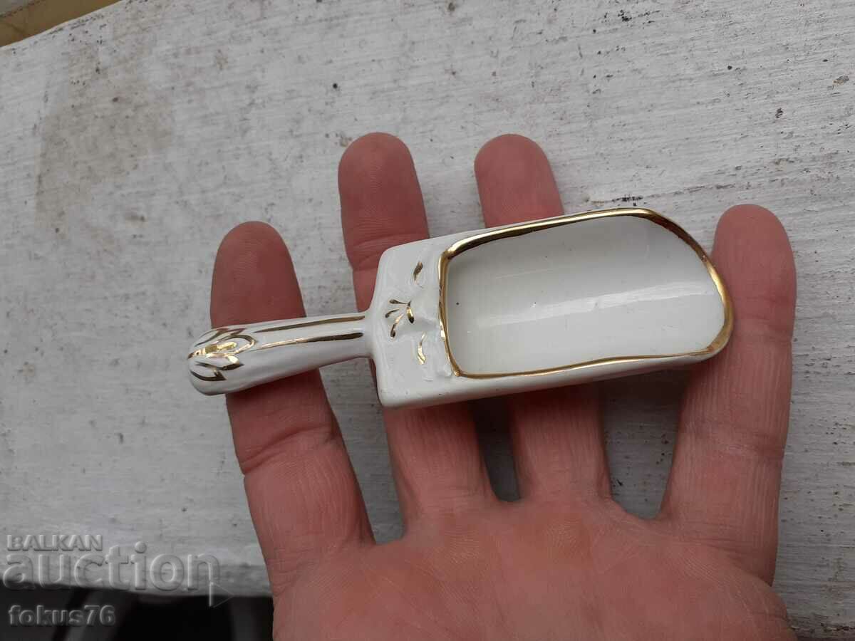 Capodimonte porcelain small sugar spoon with gilding - 5 Capodimonte porcelain small sugar spoon with gilding - 5