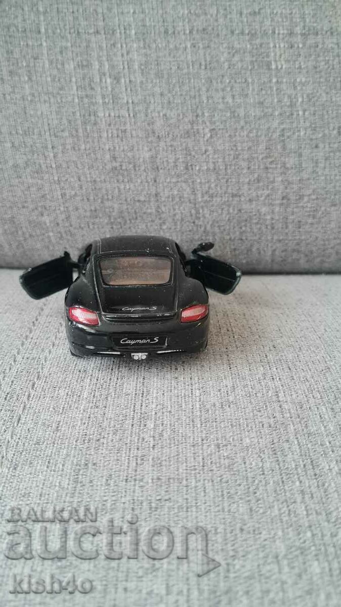 Παράδοση Καρότσι Porsche Cayman S - Kinsmart Παράδοση Καρότσι Porsche Cayman S - Kinsmart