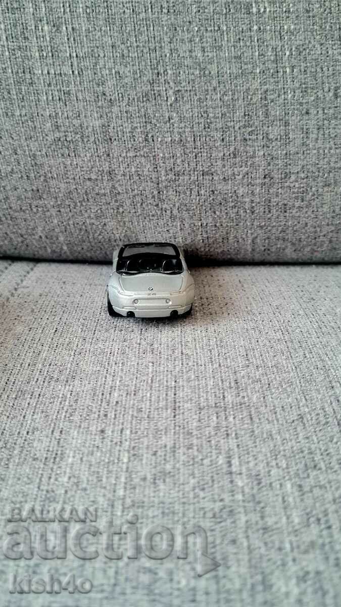 Delivery of Stroller - BMW Z8 - Maisto Delivery of Stroller - BMW Z8 - Maisto