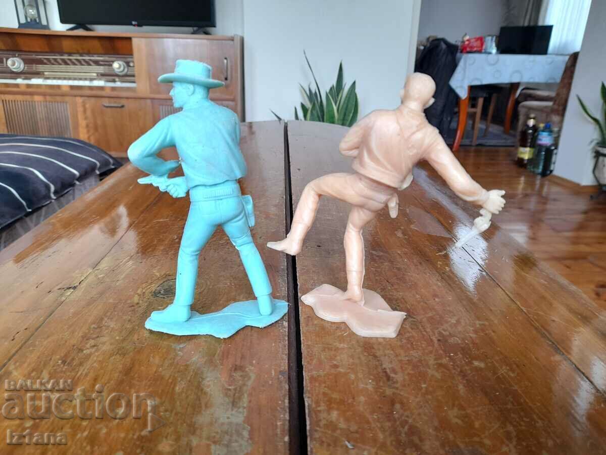 Figuri de cowboy de epocă cu preț 44.00 BGN | € 22.50 Figuri de cowboy de epocă cu preț 44.00 BGN | € 22.50