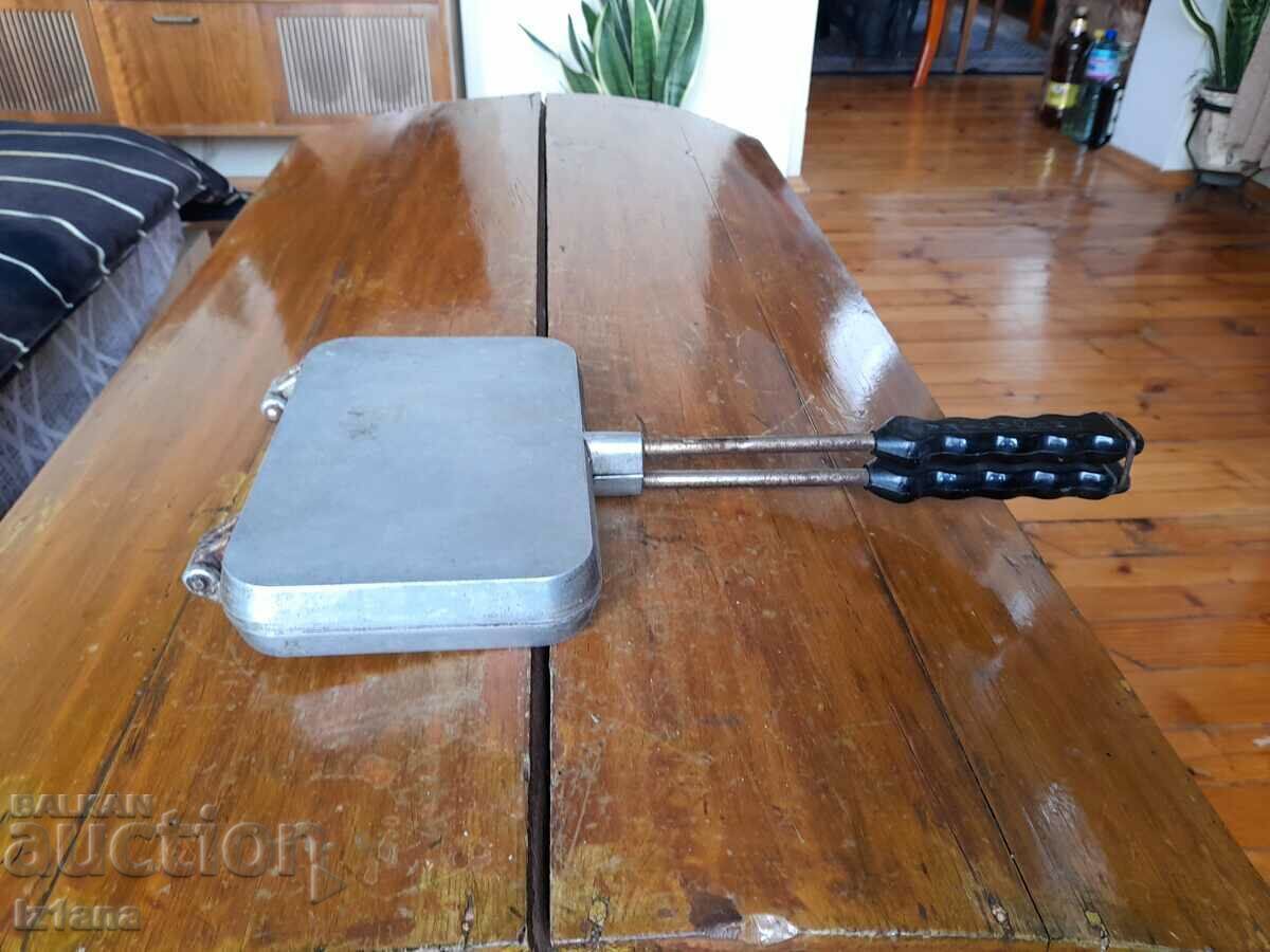 Old Waffle Mechanika Old Waffle Mechanika